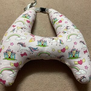 Kids traveling pillow (head+body) support